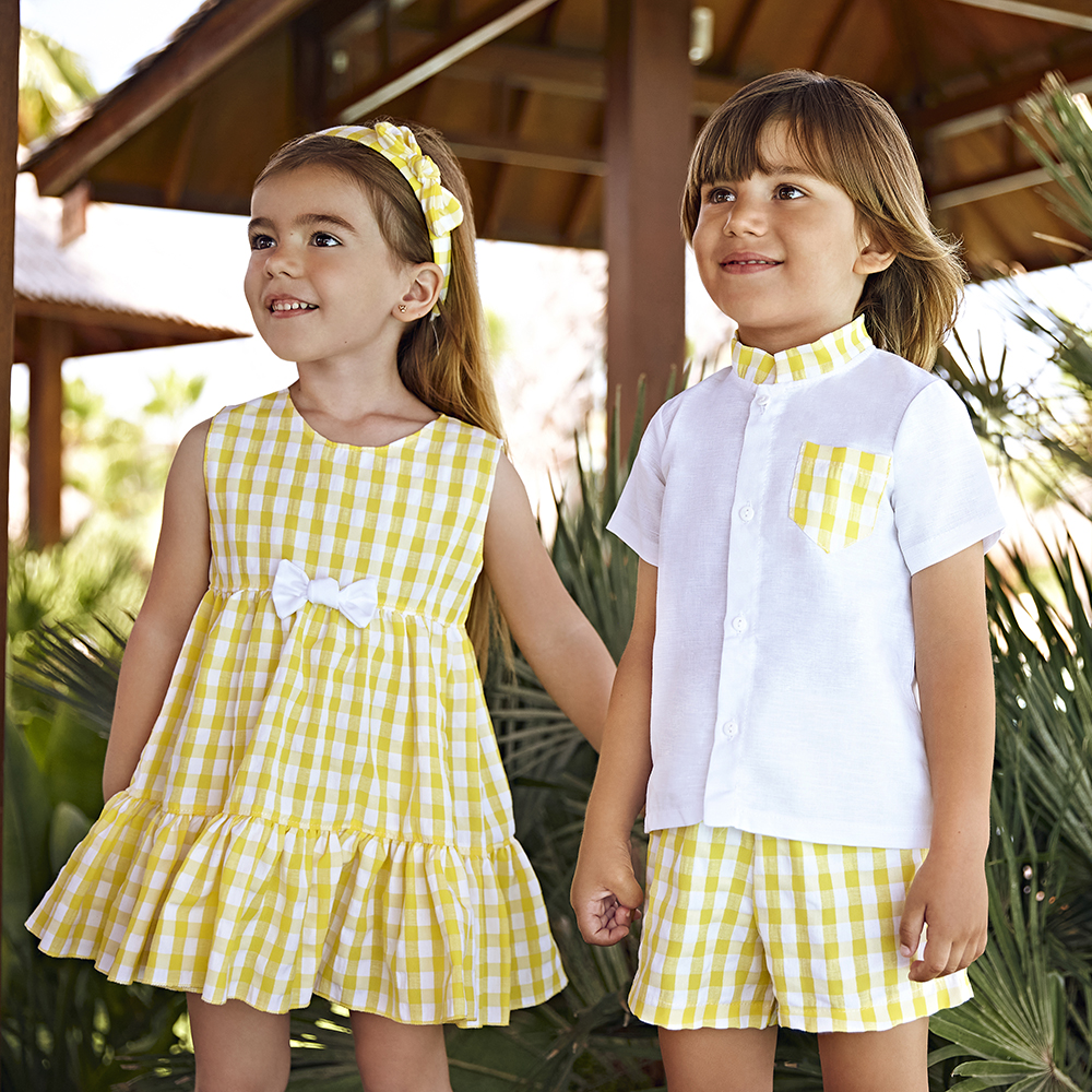 Colección Ropa Infantil Marina Vestido Amarillo Cuadros y Conjunto Camisa