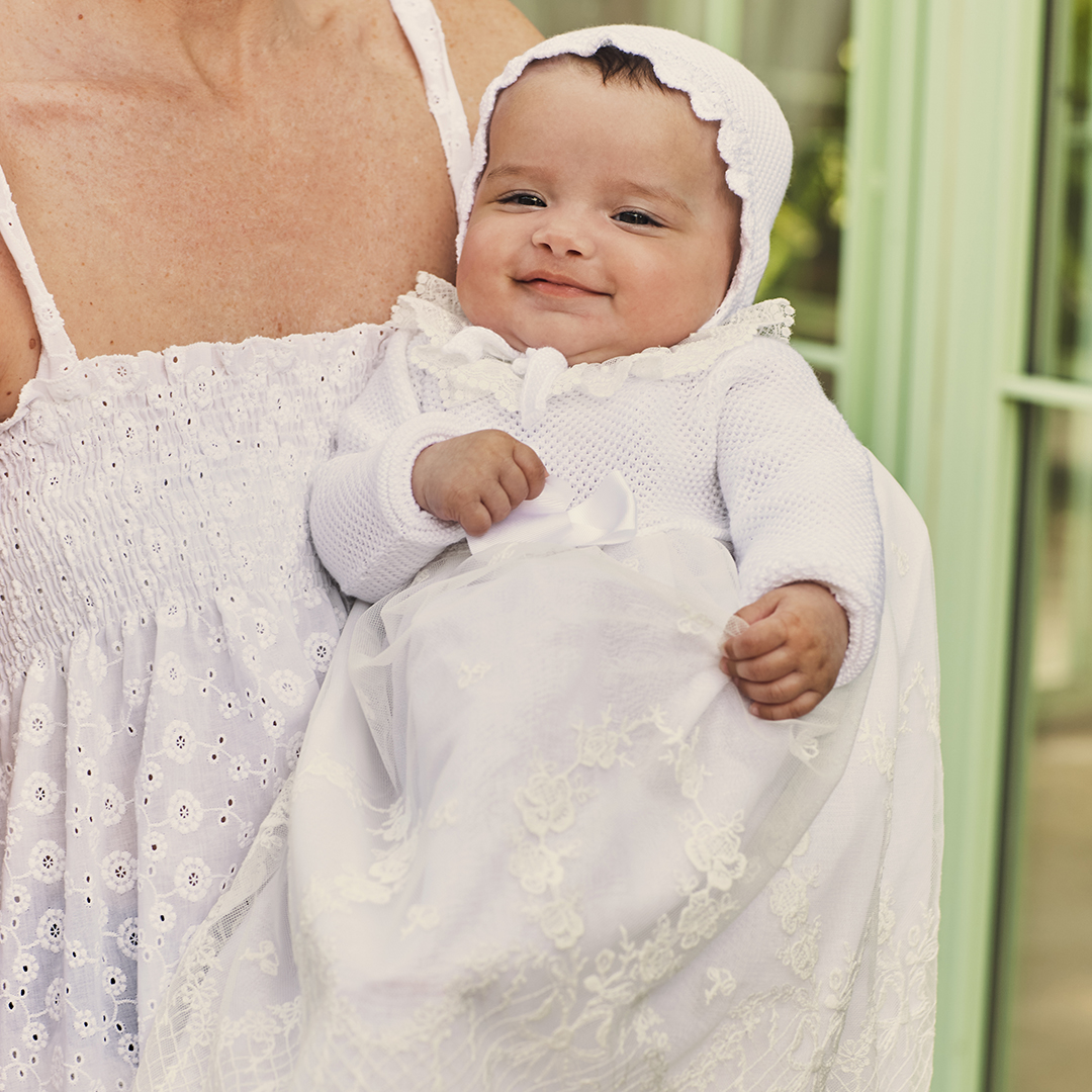 Vistiendo bebes Juliana Vistiendo bebes Juliana