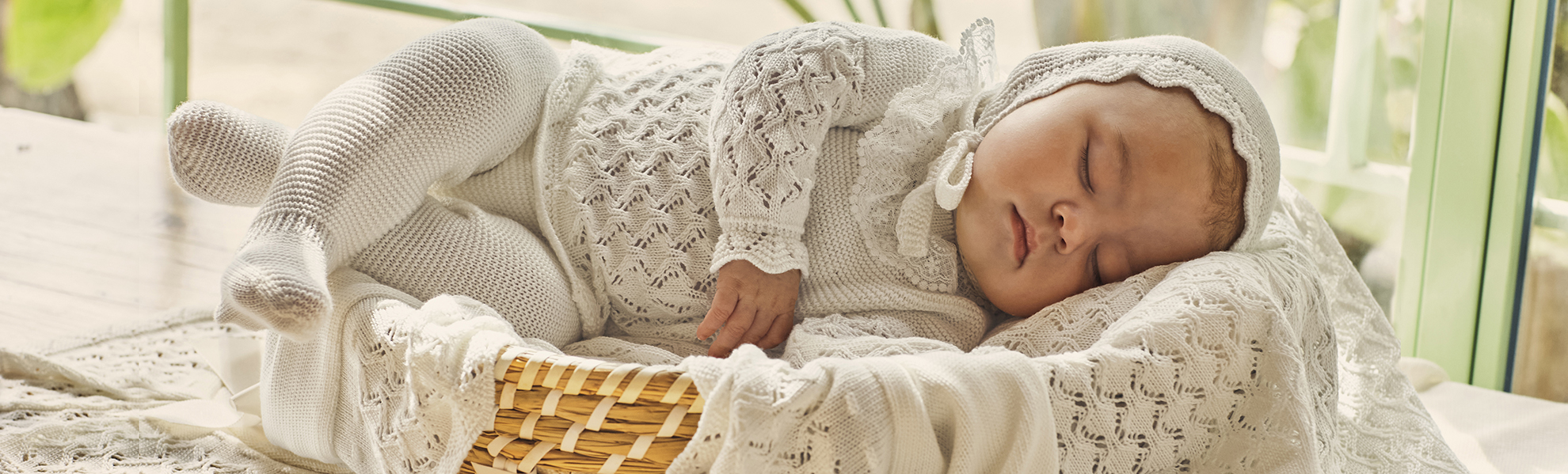 Juliana Vistiendo bebes Juliana Vistiendo bebes